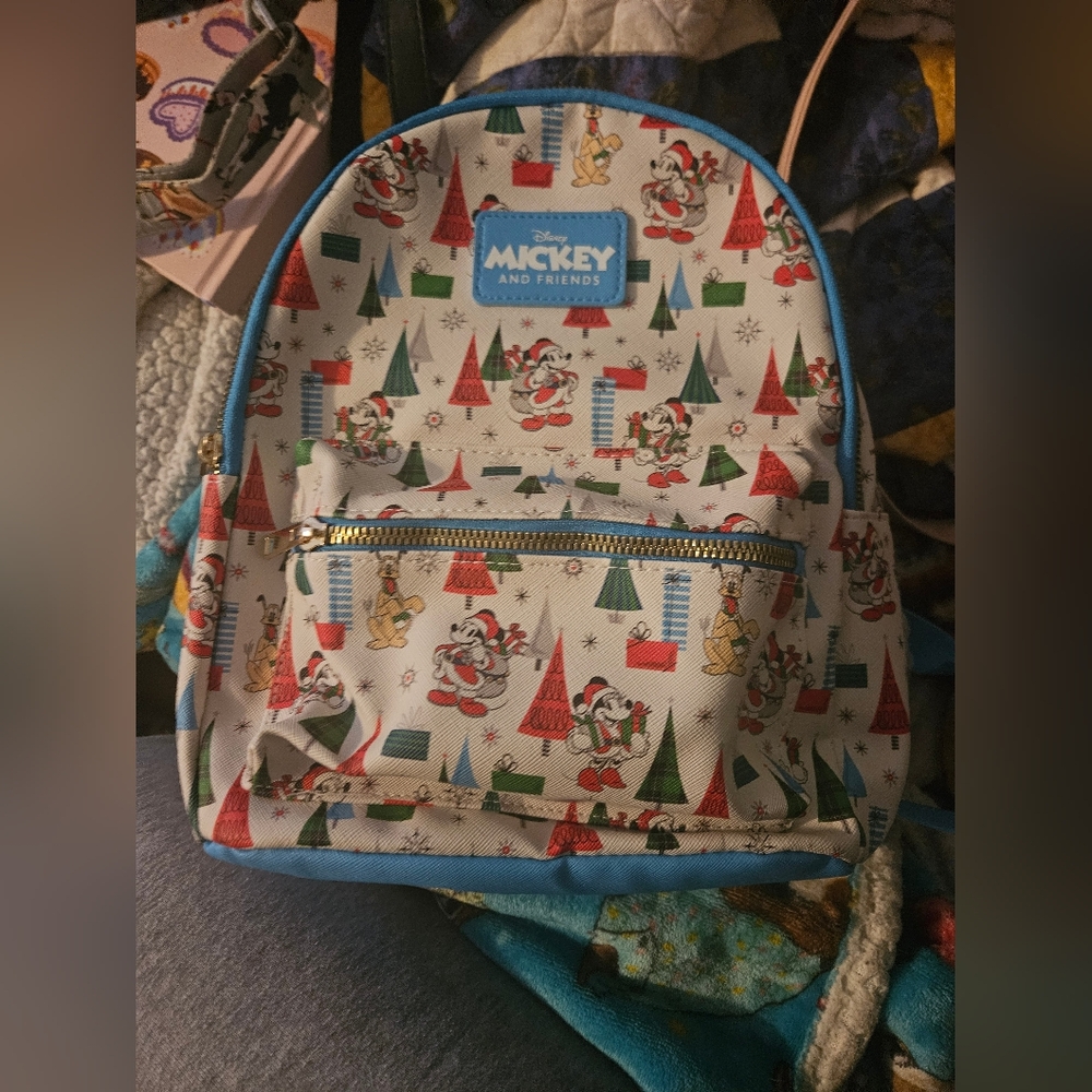 Nwot Mickey and friends Holiday backpack